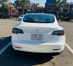 تسلا موديل 3